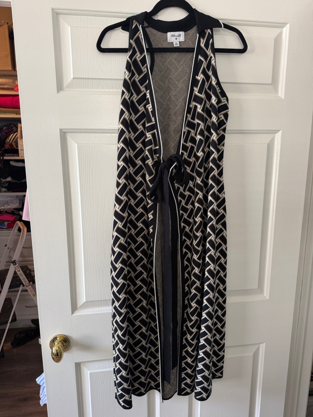Diane Von Furstenberg Black & Cream Sleeveless Geometric Midi Dress with Tie